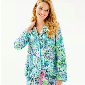 Lilly Pulitzer Button down Pajama Top in sought after Lilly’s House Size Small